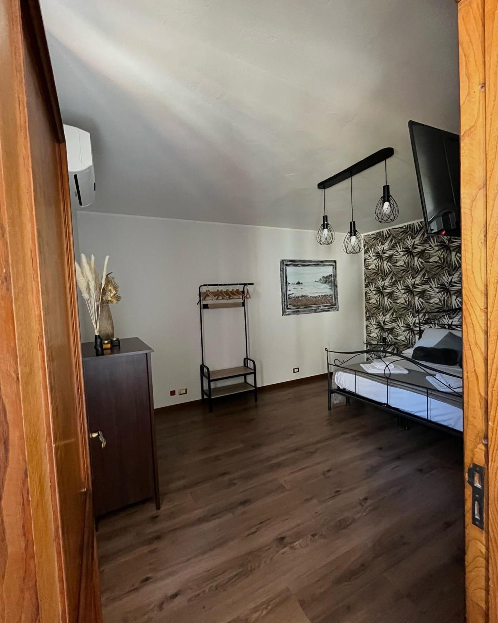 Tyche House Castelmola Apartment Ngoại thất bức ảnh